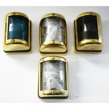 Lampadaire en laiton poli