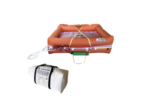 Radeau côtier léger d'Aarimar à moins de 12 miles